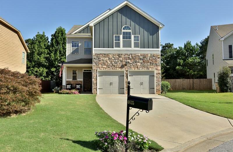 Cumming Real Estate in Bridgetowne Subdivision