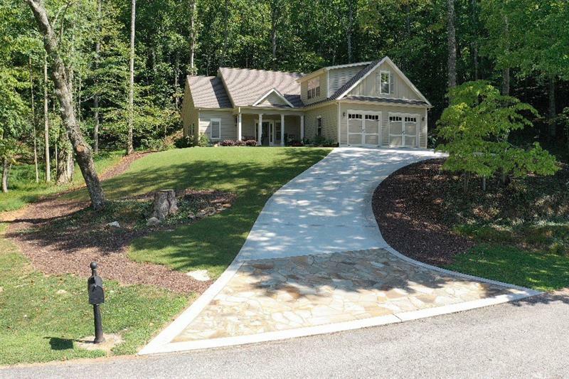Dahlonega Real Estate in Shepherds Cove Subdivision