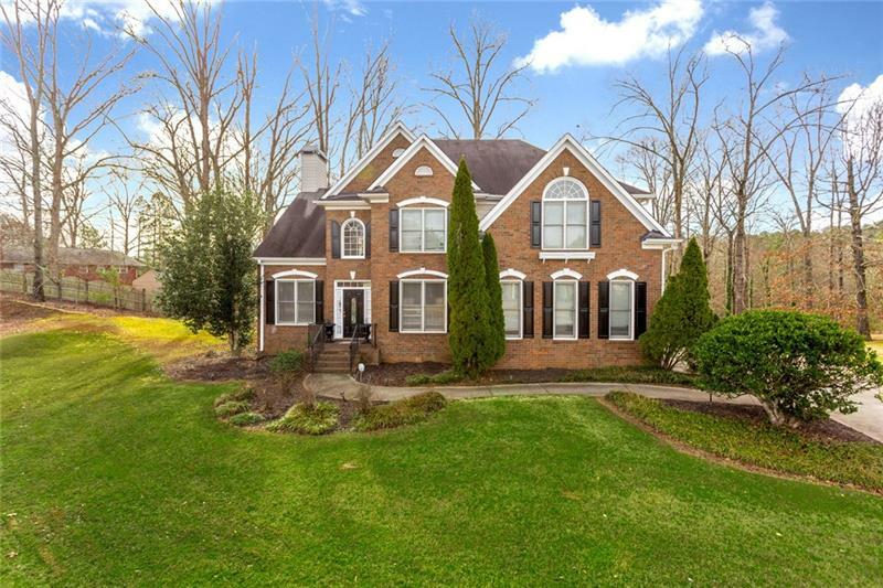 Atlanta Real Estate in Regency Hills Subdivision