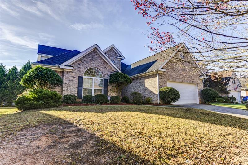 Fairburn Real Estate in Lakes At Cedar Grove Subdivision