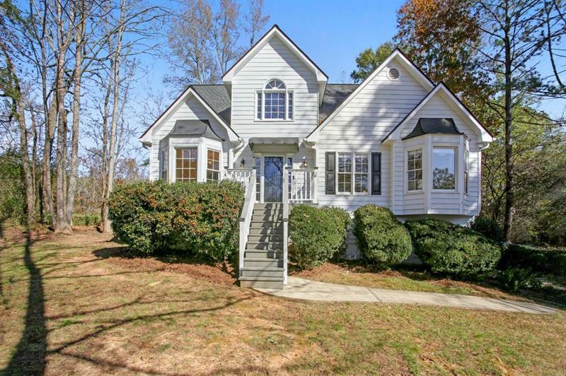 Cumming Real Estate in Canterbury Farms Subdivision